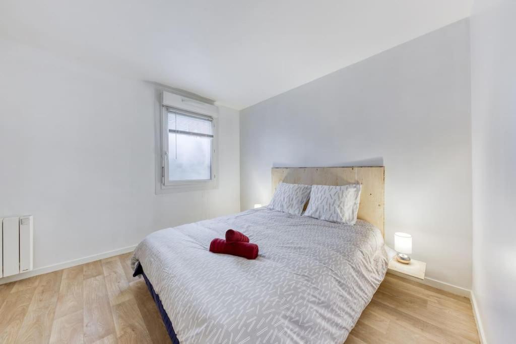 Appartement F2 Haut De Montreuil มงเทรย ภายนอก รูปภาพ