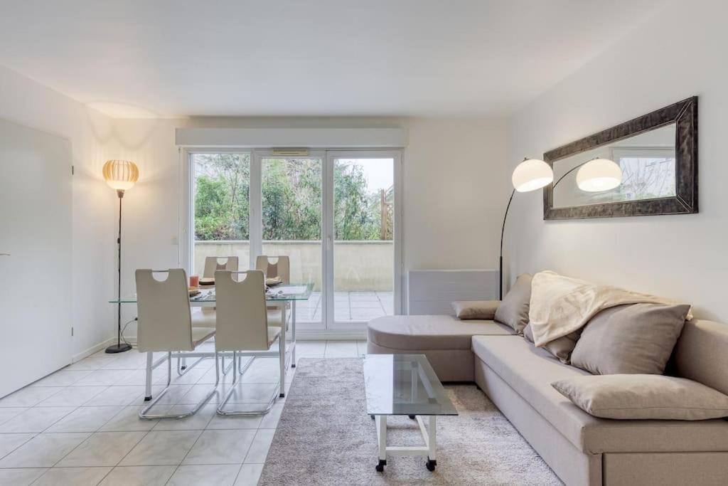 Appartement F2 Haut De Montreuil มงเทรย ภายนอก รูปภาพ